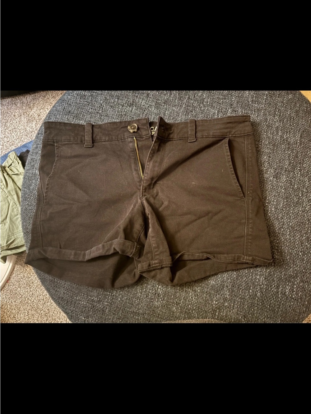 American Eagle black shorts